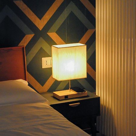 Bed & Breakfast Spaccanapoli 56 ภายนอก รูปภาพ