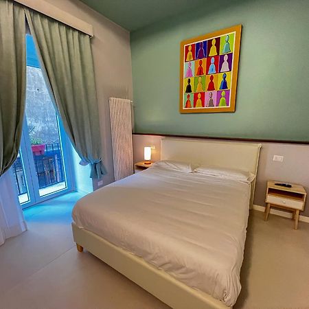 Bed & Breakfast Spaccanapoli 56 ภายนอก รูปภาพ