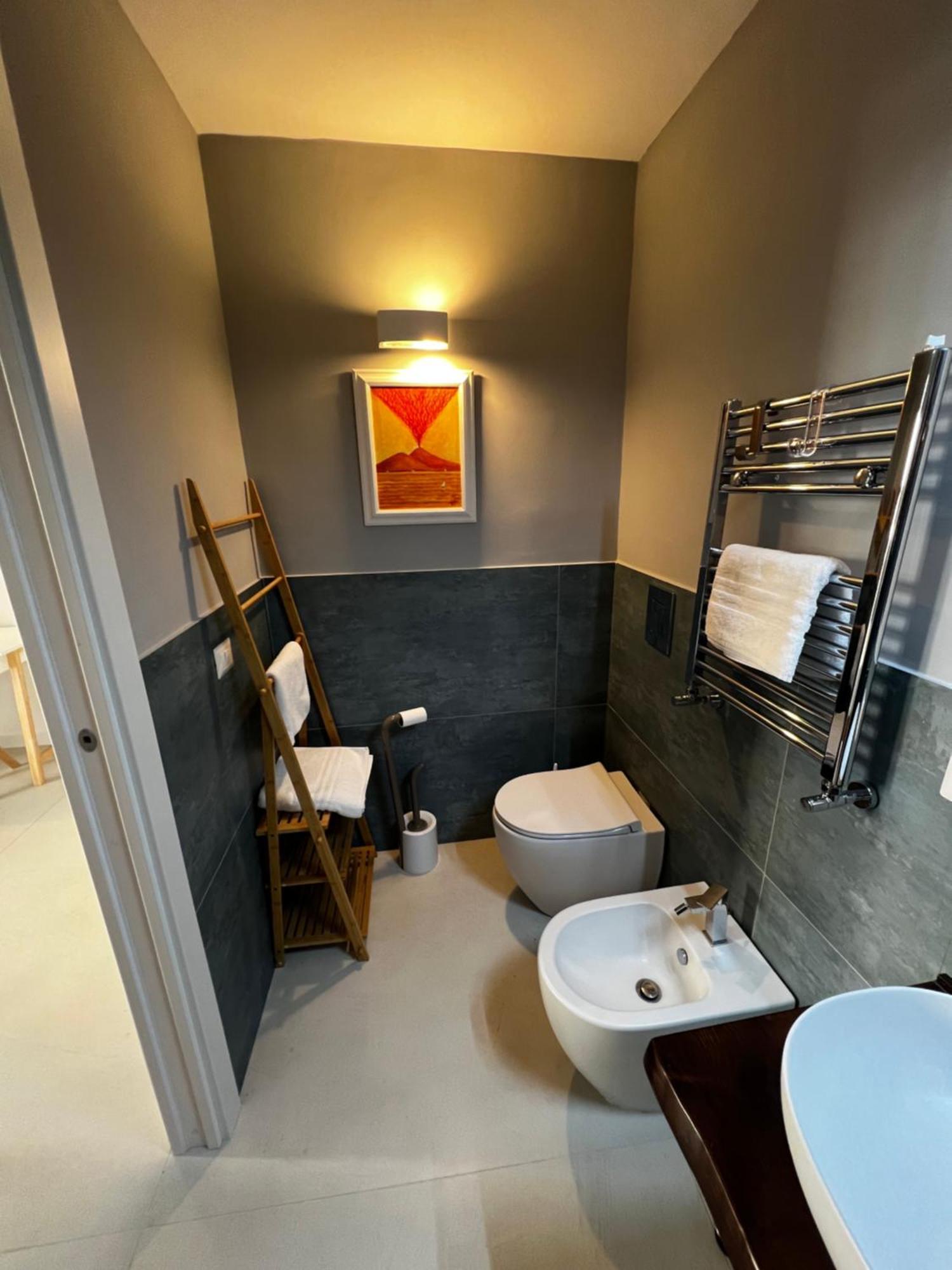 Bed & Breakfast Spaccanapoli 56 ภายนอก รูปภาพ