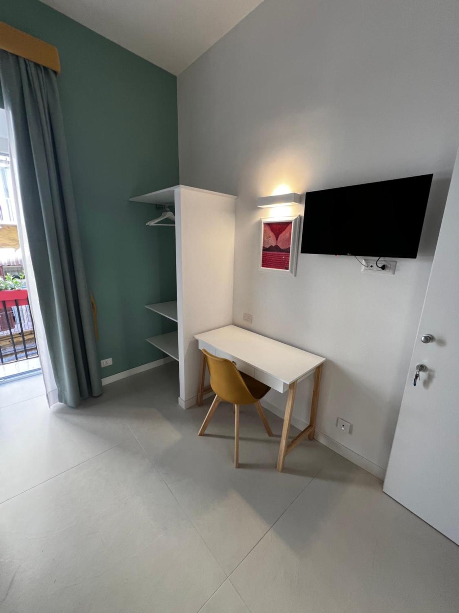 Bed & Breakfast Spaccanapoli 56 ภายนอก รูปภาพ