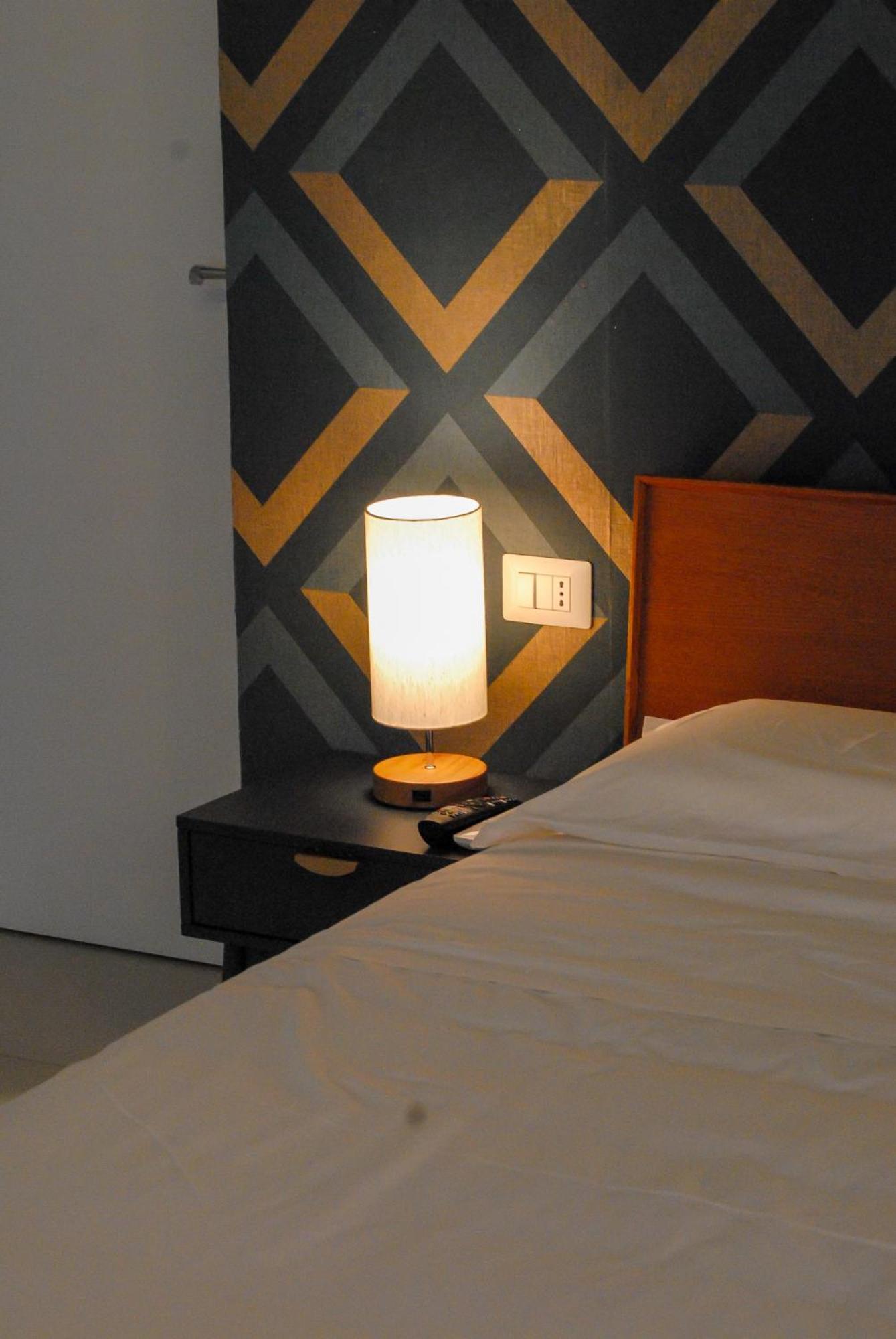 Bed & Breakfast Spaccanapoli 56 ภายนอก รูปภาพ